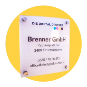 Bedrucktes Firmenschild im Innen- oder Außenbereich